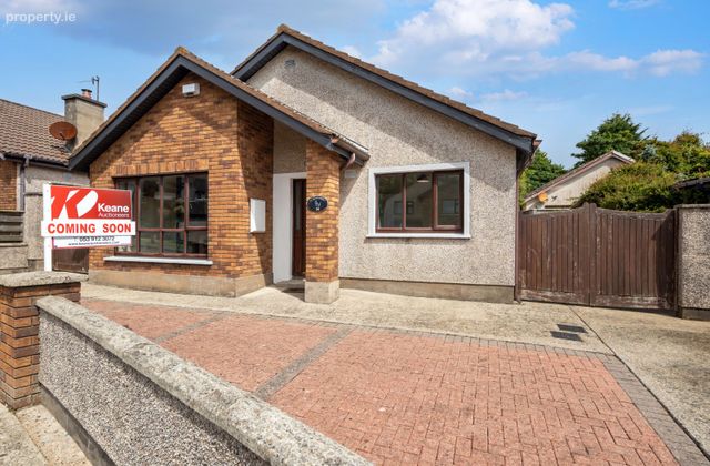34 Pineridge, Wexford Town, Co. Wexford - Click to view photos