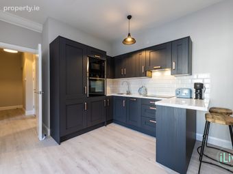 119 Scarriff House, Custom House Square, Dublin 1 - Image 3
