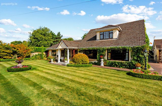 The Pound, Oldtown Road, Celbridge, Co. Kildare - Click to view photos