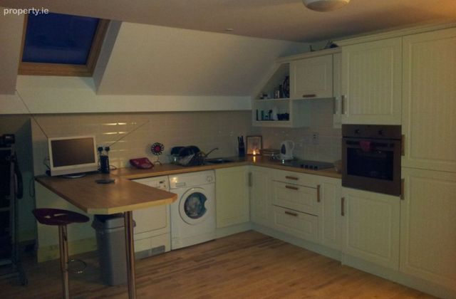 Ballybrack Doneraile, Mallow, Co. Cork - Click to view photos