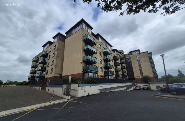 Highgrove, Mount Talbot, Clondalkin, Dublin 22 - Click to view photos