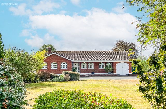 Castlemerle, Grovine East, Waterford Road, Kilkenny, Co. Kilkenny - Click to view photos