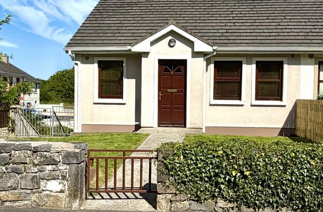 11 Cois Na Habhann, Belcarra, Manulla, Co. Mayo - Click to view photos
