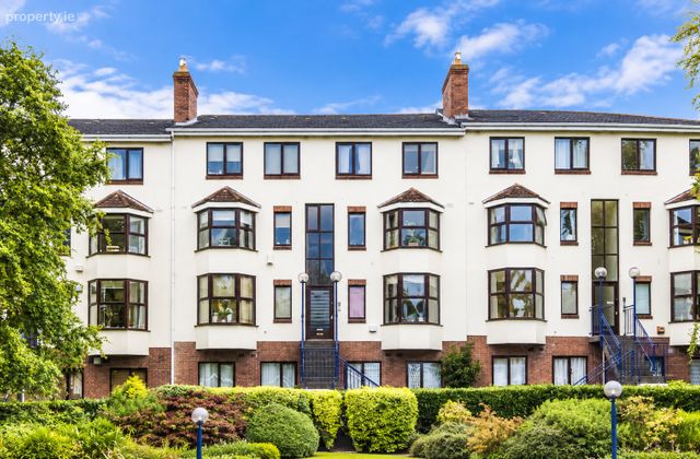 New Row Square, Dublin 8, Christchurch, Dublin 8 - Click to view photos