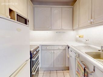 Apt 49 Pier 19, Bridgefoot St, Dublin 8, Co. Dublin, Dublin 8 - Image 5