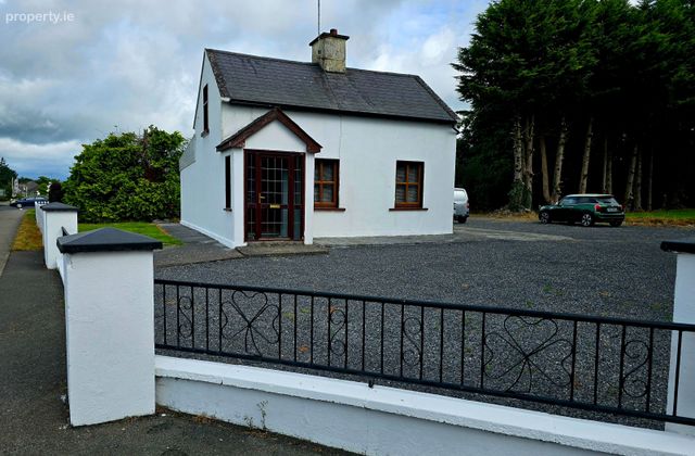 Knockanoark, Stradone, Cavan, Lavey, Co. Cavan - Click to view photos