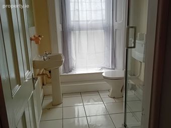 Athlone Central, Co. Westmeath, Athlone, Co. Westmeath - Image 2
