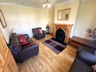 17 Manor Quarter, Knock, Co. Mayo - Image 4
