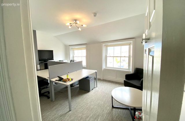 Fitzwilliam Square, Dublin 2 - Click to view photos