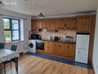 Apartment 2, Pier View House, West End, Castletownbere, Beara, Co. Cork - Image 3