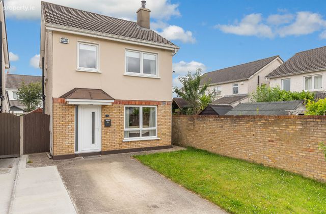 1 St Mochtas Lawn, Clonsilla, Dublin 15, Clonsilla, Dublin 15 - Click to view photos