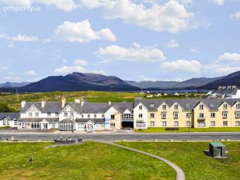 Ref 1189 - The Bayview Hotel, Main Street, Waterville, Co. Kerry - Image 2