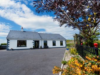 Boston Lane, Ballindarra, Birr, Co. Offaly