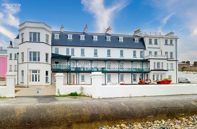 Fontenoy Bray Sea Front, Bray, Co. Wicklow - Click to view photos
