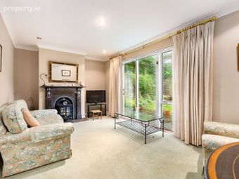 Chester Square, Villarea Park, Glenageary, Co. Dublin