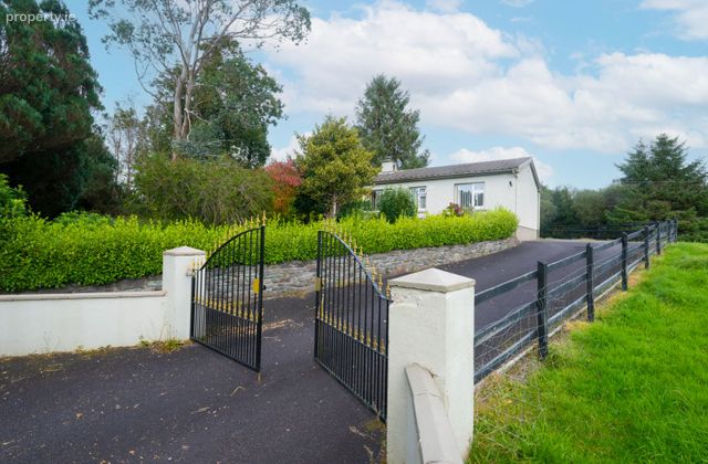 Derrygarrane South, Blackwater, Kenmare, Co. Kerry - Click to view photos