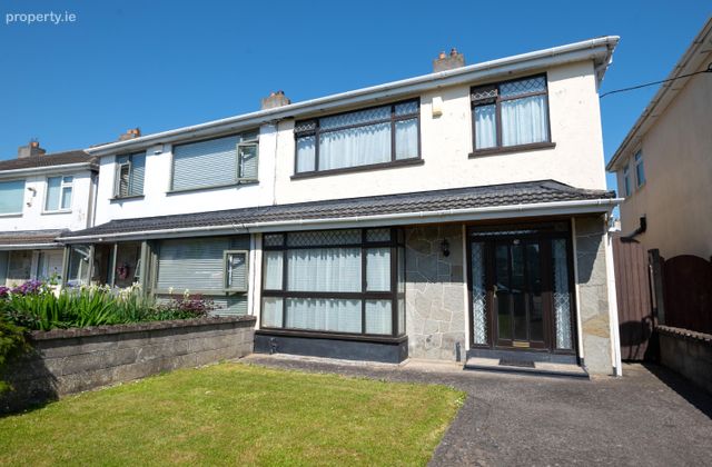 28 Carrigwood, Firhouse, Co. Dublin, Firhouse, Dublin 24 - Click to view photos