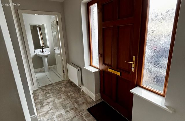 14 Baunoge, Mountpleasant, Loughrea, Co. Galway, Loughrea, Co. Galway - Click to view photos