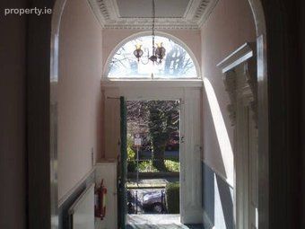 32 Garville Avenue, Rathgar, Dublin 6 - Image 2