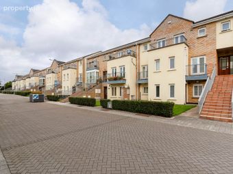 28 Erris Square, Waterville, Blanchardstown, Dublin 15, Co. Dublin, Blanchardstown, Dublin 15 - Image 2