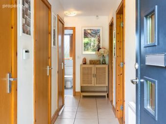 11 Belarmine Park, Stepaside, Dublin 18, Stepaside, Dublin 18 - Image 2