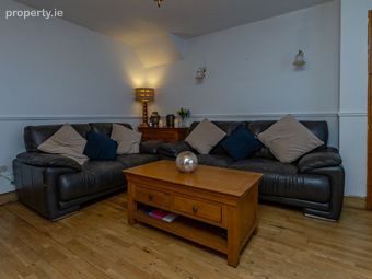 542 Mourne Road, Dublin 12, Drimnagh, Dublin 12 - Image 4