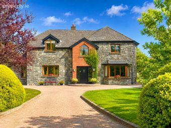 5 Mount Temple View, Mount Temple, Athlone, Co. Westmeath - Image 2
