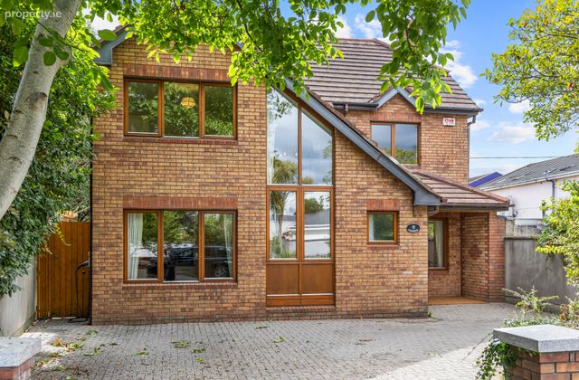 Oakwood, 32a Kill Abbey, Blackrock, Co. Dublin, Blackrock, Co. Dublin - Click to view photos