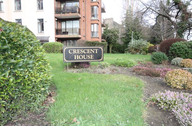 Apartment 47, Crescent House, Marino, Dublin 3 - Click to view photos
