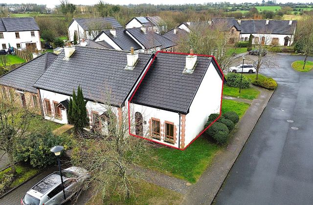 35 Thomond Lodge, Ballymahon, Ballymahon, Co. Longford - Click to view photos