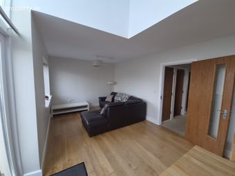 6 Bridgefield Grove, Curraheen Road, Bishopstown, Co. Cork - Image 2