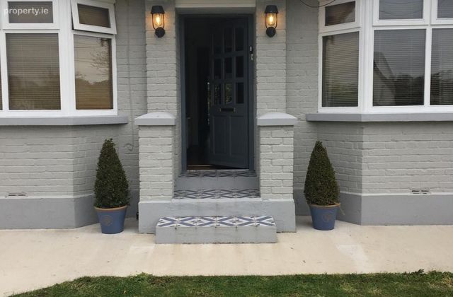 129 Lower Kilmacud Road, Stillorgan, Blackrock, Co, Mount Merrion, Co. Dublin - Click to view photos
