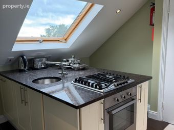 Alana House Apartment 3, 17 Seaview Avenue North, Clontarf, Dublin 3 - Image 2