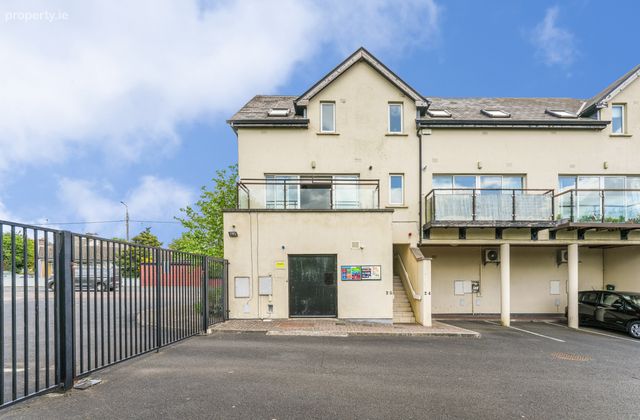 25 Sallins Town Centre, Sallins, Co. Kildare, Naas, Co. Kildare - Click to view photos