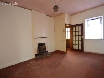 5 Power Terrace, Upper Cork Hill, Youghal, Co. Cork - Image 2