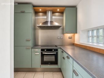 4 Merton Hall, Mount St. Anne's, Milltown, Milltown, Dublin 6 - Image 4