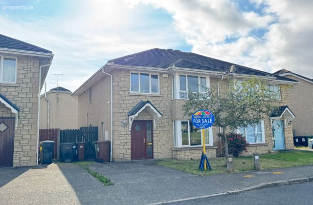 17 College Manor, Dundalk, Blackrock, Co. Louth - Click to view photos