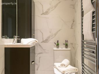 2 Bedroom Apartment, Erne Street Upper, Dublin2, Dublin 2 - Image 4