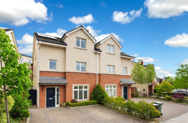 19 Fairhaven Close, Castleknock, Dublin 15, Castleknock, Dublin 15 - Click to view photos