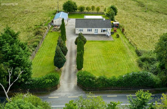 Carrick, Edenderry, Grange, Co. Kildare - Click to view photos