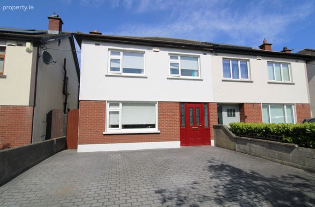 9 Castleknock Dale, Castleknock, Dublin 15 - Click to view photos