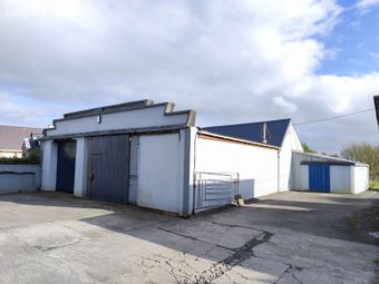 Keane's Garage, Cross, Feeard, Co. Clare - Image 4