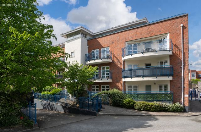Apt 51 Tenterfields, Brown Street South, Dublin 8, Dublin 8 - Click to view photos
