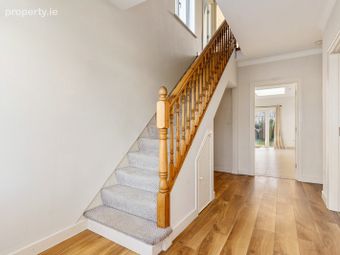 50 Leopardstown Drive, Blackrock, Co. Dublin, Foxrock, Dublin 18 - Image 2
