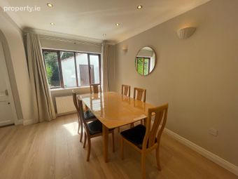 20 Foxrock Mount, Dublin 18, Foxrock, Dublin 18 - Image 5
