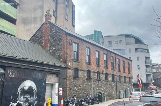 1 Carroll's Quay, Cork City Centre, Co. Cork - Click to view photos