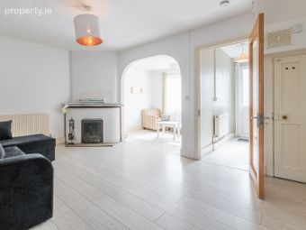 116 Carrow Road, Dublin 12, Drimnagh, Dublin 12 - Image 3