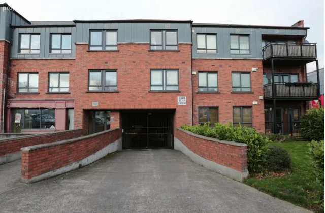 Apartment 12, Saint Laurence Court, D10 E207, Ballyfermot, Dublin 10 - Click to view photos