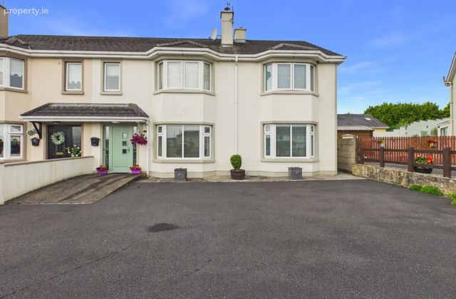 26 Croi An Bhaile, Kilmihil, Co. Clare, Kilmihil, Co. Clare - Click to view photos