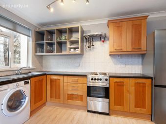 24 Mobhi Court, Glasnevin, Dublin 9, Glasnevin, Dublin 9 - Image 2